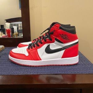 jordan retro 1 chicago